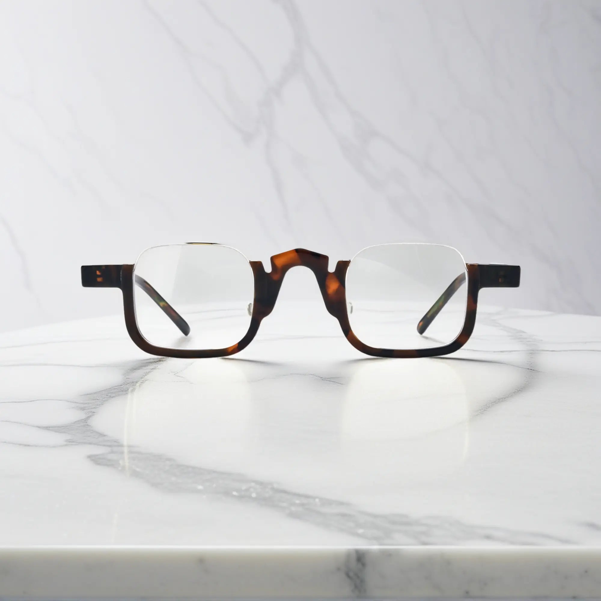 Front view of VoyueLens™ square eyeglasses in warm tortoise acetate, stylish unisex optical frame